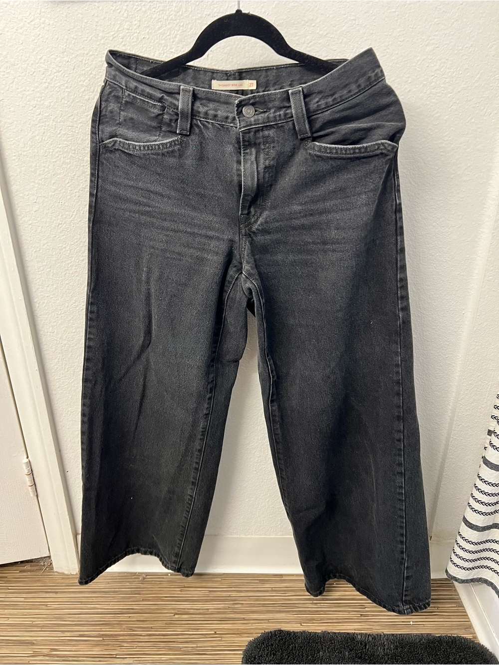 Levi's Women's Straight Leg Jeans — Washed Black